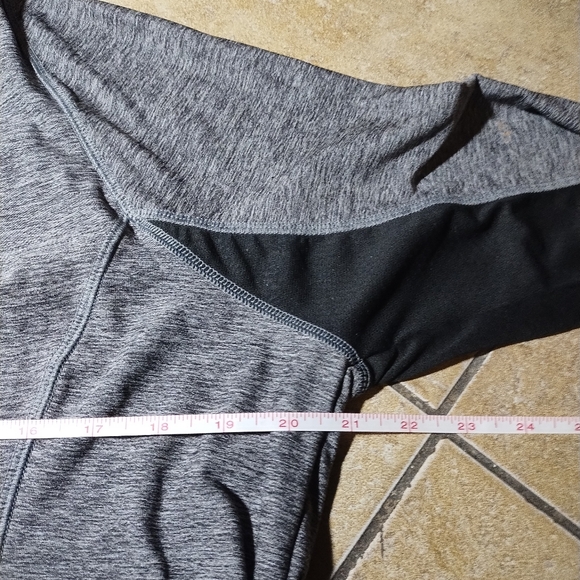 Champion Women's Grey & Black 1/4 Zip Pullover Sweater Size XL - Picture 13 of 15